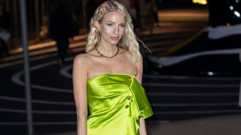 Πώς θα δημιουργήσεις τις πιο κομψές βραδινές εμφανίσεις για το καλοκαίρι