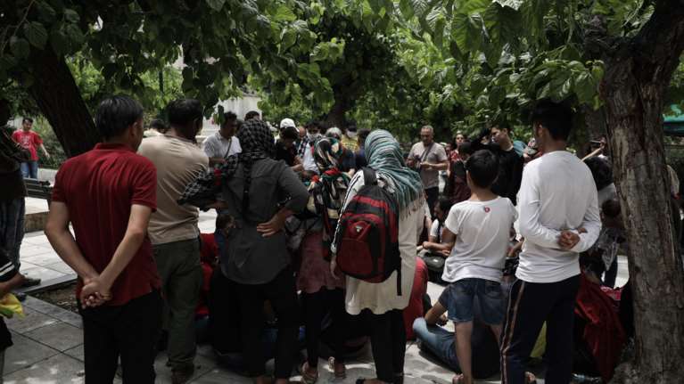 Δύο συγκεντρώσεις το απόγευμα στην πλατεία Βικτωρίας για τους μετανάστες- Σε επιφυλακή η ΕΛ.ΑΣ