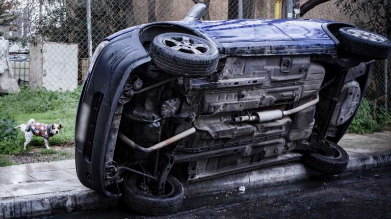 Δεκαπεντάχρονος έκλεβε καταλύτες αυτοκινήτων - Εξαρθρώθηκαν δύο σπείρες που είχαν ρημάξει ΙΧ στην Αττική