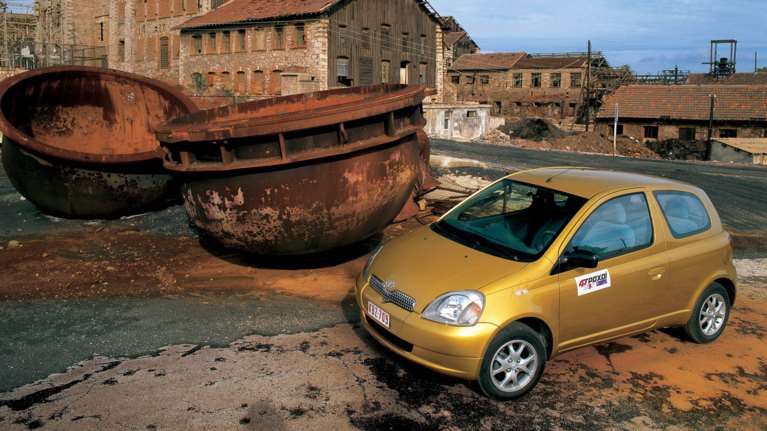 Toyota Yaris: Ο πήχης των σουπερμίνι στη χώρα μας