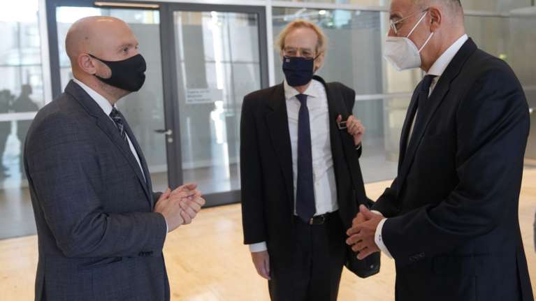 Τηλεδιάσκεψη Δένδια με τους υπουργούς Εξωτερικών της Διαδικασίας του Βερολίνου