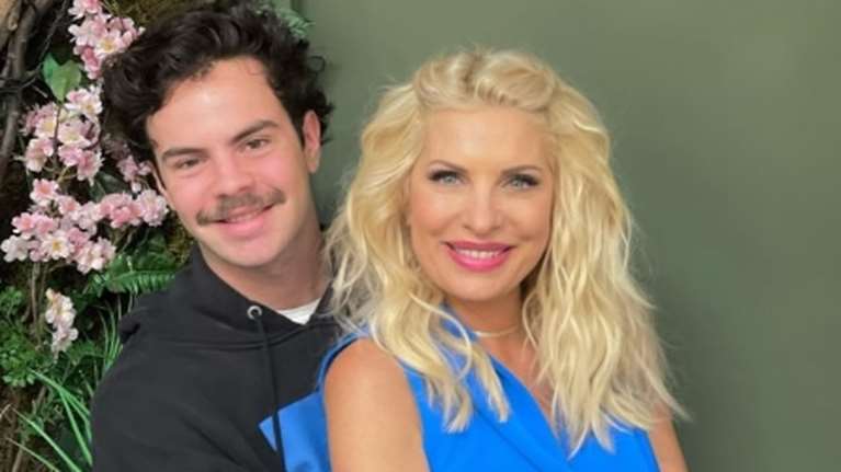 Ο Άγγελος Λάτσιος εύχεται στη Μαρίνα Παντζοπούλου με μία αδημοσίευτη φωτογραφία