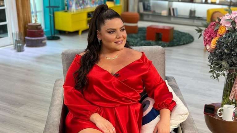 Η Δανάη Μπάρκα φόρεσε τη μεγαλύτερη τάση του φθινοπώρου στην πρεμιέρα της εκπομπή &quot;Πάμε Δανάη&quot;