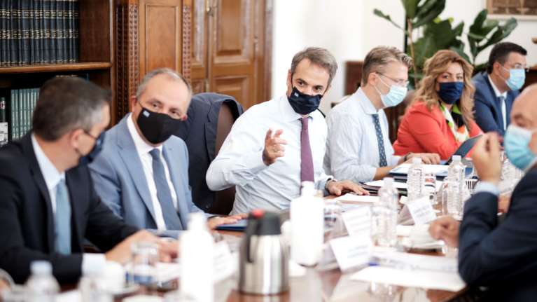 Το μήνυμα Μητσοτάκη από τη Θεσσαλονίκη: Οι μάσκες δουλεύουν όταν τις φοράμε όλοι