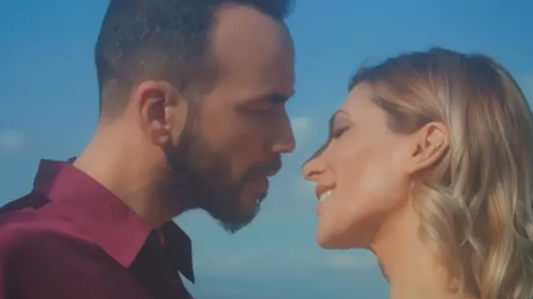 Πάνος Μουζουράκης - Τζίνα Βαρελά: Η σχέση τους πέρασε στο επόμενο level [βίντεο]