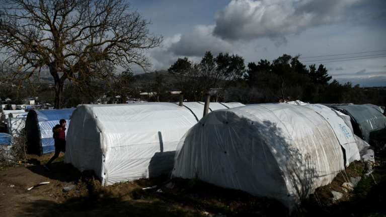 Κορονοϊός: Τρεις μετανάστες θετικοί στη ΒΙΑΛ Χίου
