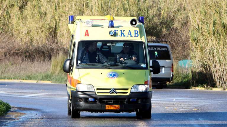 Γρεβενά: Κρίσιμη η κατάσταση του 6χρονου που έπαθε ανακοπή – Χάλασε το ασθενοφόρο που τον μετέφερε