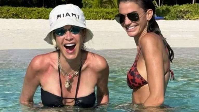 Η Δήμητρα Κούστα με την Άννα Βίσση σε νησάκι της high society στην Ιταλία