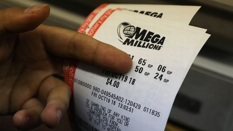 Βρετανία: 19χρονος σκότωσε 2 γυναίκες για να κερδίσει τζακ ποτ &quot;με τη βοήθεια του διαβόλου&quot;