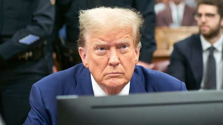 Ο Τραμπ συγκέντρωσε περισσότερα από 50 εκατ. δολάρια για την προεκλογική του εκστρατεία	μέσα σε 24 ώρες