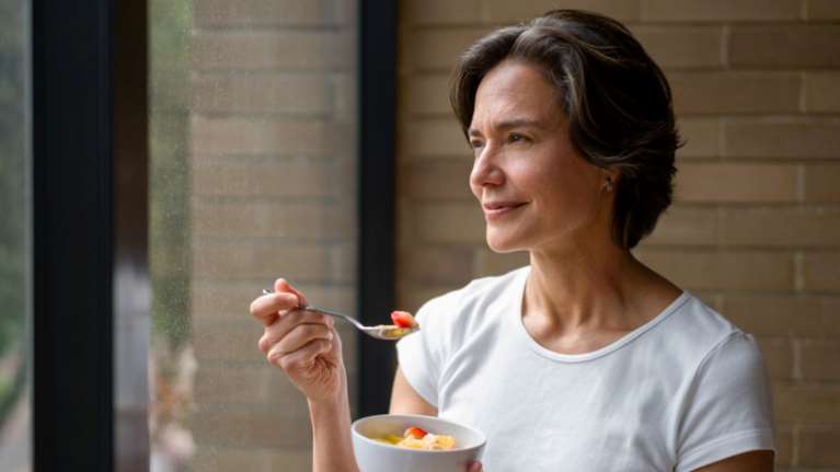 Είναι η κετογονική διατροφή η &quot;λύση&quot; για την εμμηνόπαυση;