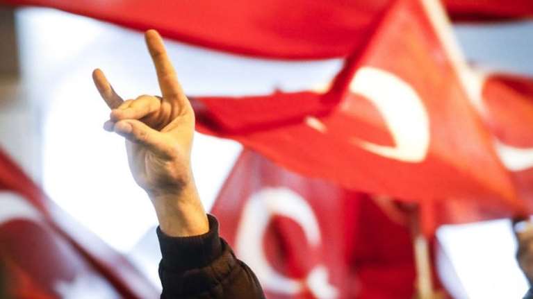 Γκρίζοι Λύκοι: Εξελίσσονται στη μεγαλύτερη ακροδεξιά εξτρεμιστική ομάδα της Γερμανίας