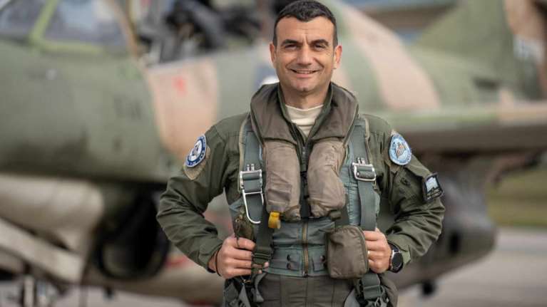 Τριήμερο πένθος στις Ένοπλες Δυνάμεις για τον θάνατο του πιλότου στην Καλαμάτα