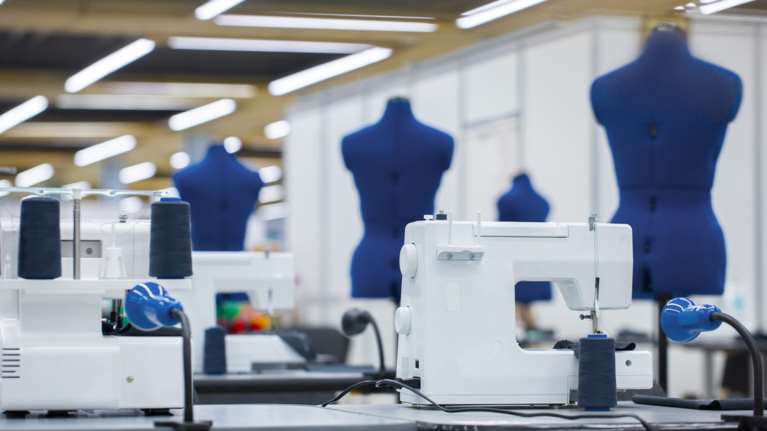 Disaster stories: Ελληνικές αλυσίδες ένδυσης που ναυάγησαν - Από την κορυφή στους πλειστηριασμούς