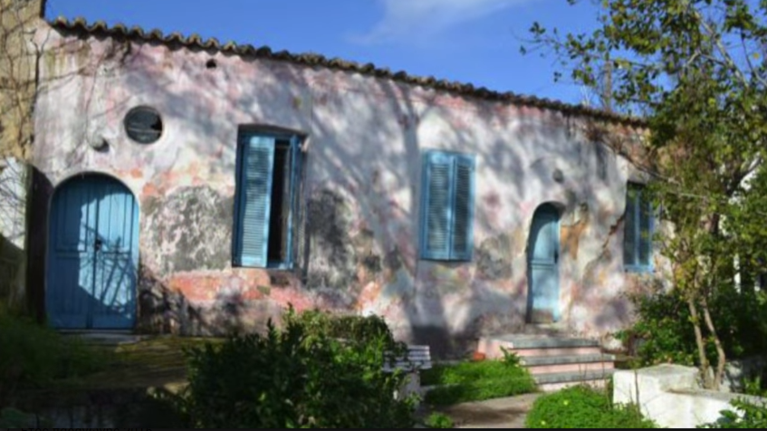 Μίκης Θεοδωράκης: Το πατρικό του στον Γαλατά Χανιών, όπου ζήτησε να ταφεί [Εικόνες-Βίντεο]