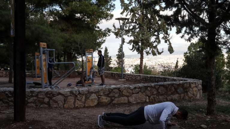 Κορονοϊός: Πρόστιμα σε παράνομα γυμναστήρια και αθλούμενους