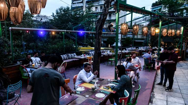 Αντάρτικο στην εστίαση: Με μουσική τα μαγαζιά Παρασκευή και Σάββατο το βράδυ