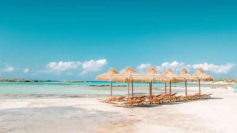 TripAdvisor: Η καλύτερη παραλία στον κόσμο είναι ελληνική