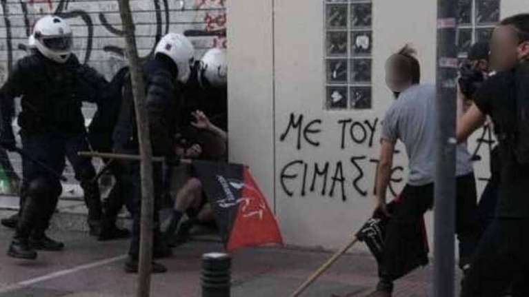 Η ΕΛΑΣ για τα επεισόδια στην Πατησίων και τους 3 συλληφθέντες: Μας επιτέθηκαν με πέτρες και γυάλινα μπουκάλια [εικόνες]