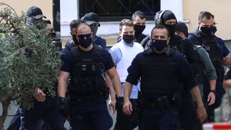 Κάρολαϊν:  Νομικά στρέφεται κατά της εταιρείας που έκανε το ντοκιμαντέρ ο Μπάμπης Αναγνωστόπουλος