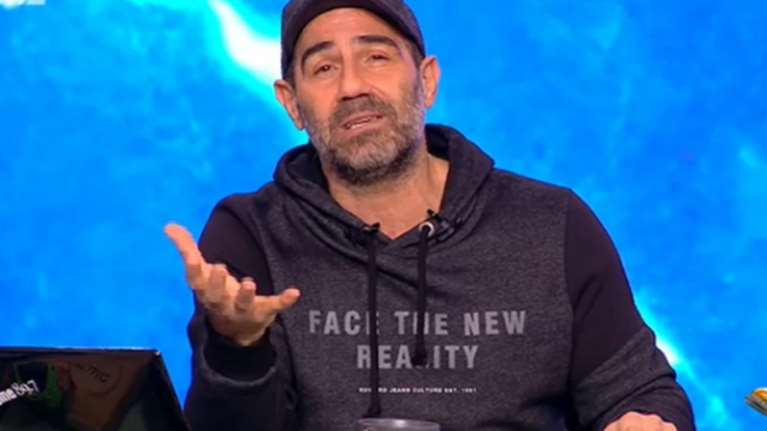 Αντώνης Κανάκης: Κάθε χρόνο δυσκολεύομαι να επιστρέψω στην τηλεόραση - Η &quot;εξέλιξή&quot; της με απωθεί&quot;