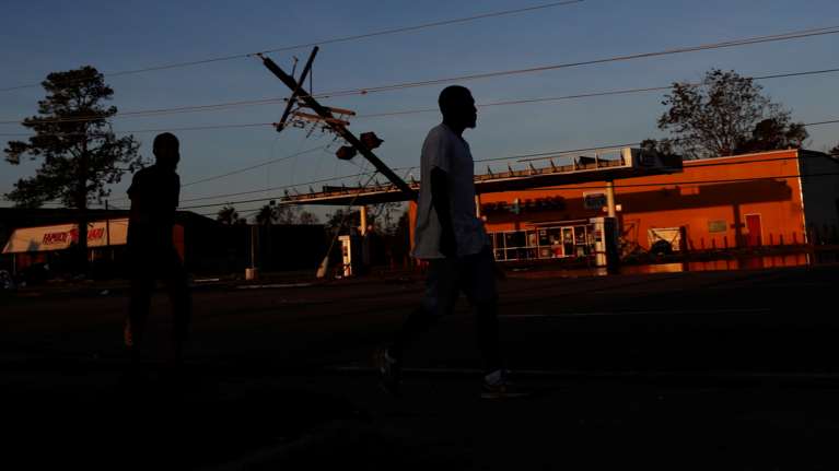 ΗΠΑ: Τουλάχιστον 6 νεκροί από τον κυκλώνα Λόρα στη Λουιζιάνα - 800.000 άνθρωποι χωρίς ρεύμα