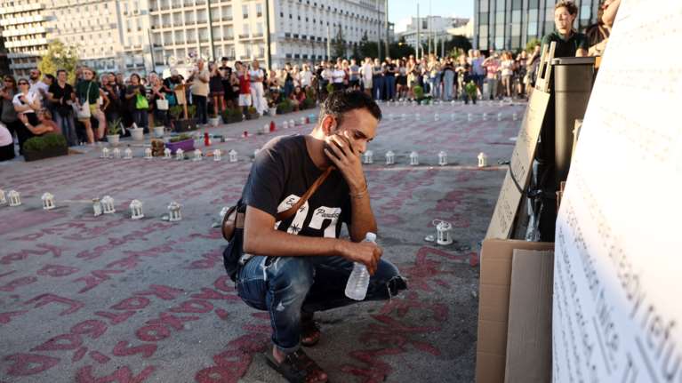 Ο Ηλίας Κανέλλης στα Νέα για τον &quot;Τσαντίρ Μαχαλά&quot; στο Μνημείο του Αγνωστου Στρατιώτη- Στόχος ο Μητσοτάκης