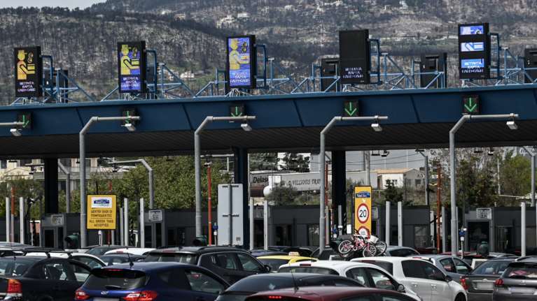 Τριήμερο Καθαράς Δευτέρας: Αυτά είναι τα έκτακτα μέτρα της Τροχαίας - Πώς θα γίνει η έξοδος των εκδρομέων