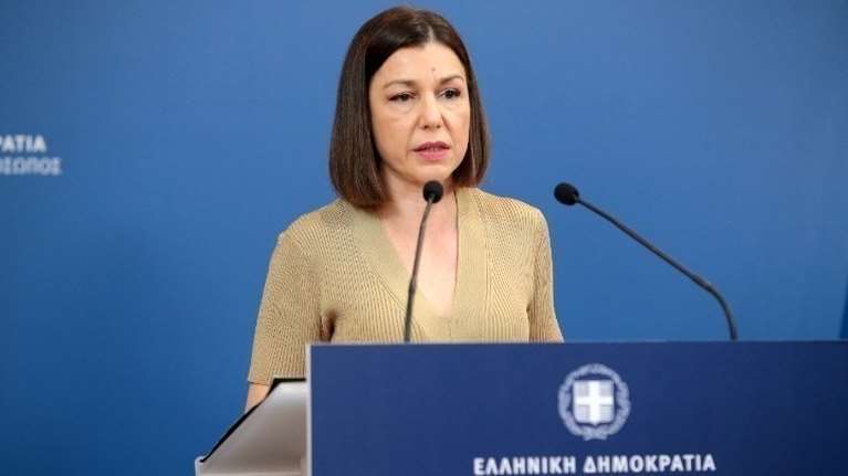 Πελώνη: Η υποχρεωτικότητα του εμβολιασμού δεν θα συνδέεται με απολύσεις- Μόνο αναστολή εργασίας χωρίς αποδοχές