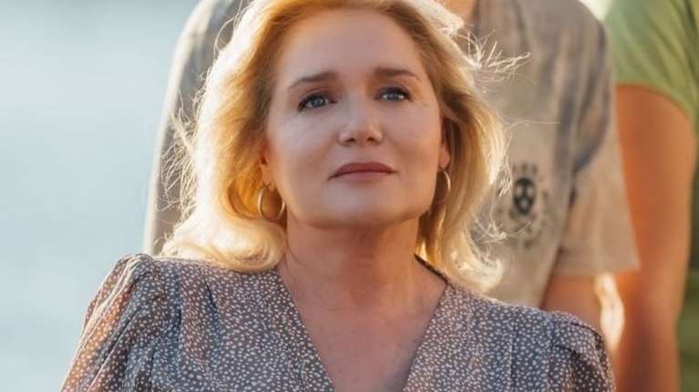 Μαρία Καβογιάννη: Βραδιά με φίλους στο σπίτι της στις Μηλιές Πηλίου