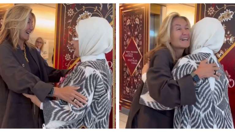 Νέα Υόρκη: Η σφιχτή αγκαλιά της Μαρέβας Μητσοτάκη με την Εμινέ Ερντογάν σε επίδειξη παραδοσιακών οθωμανικών νυφικών