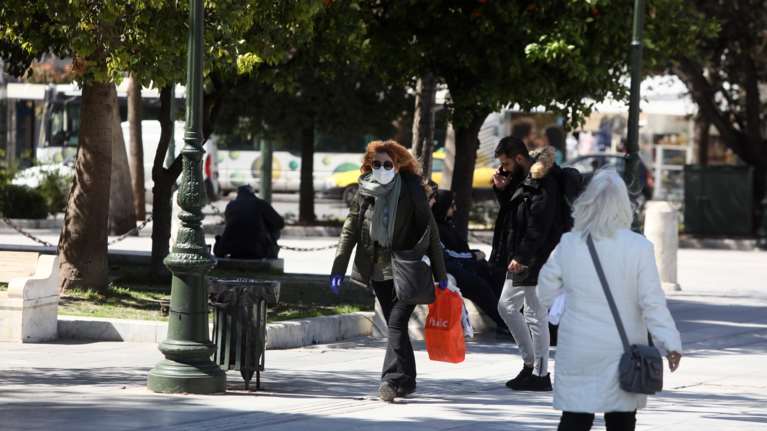 Κομισιόν για Ελλάδα: Ανάπτυξη 2,1% φέτος, εκτίναξη πλεονασμάτων πάνω από 2,9% την τριετία 2024-2026