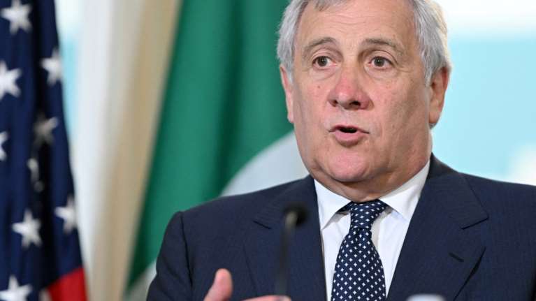 Ο Ταγιάνι αρχηγός του Forza Italia, ένα μήνα μετά τον θάνατο του Μπερλουσκόνι