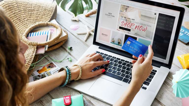 Ερευνα-ηλεκτρονικές αγορές: Βιβλία, μαγειρικά σκεύη και βαφές μαλλιών τα δημοφιλέστερα προϊόντα