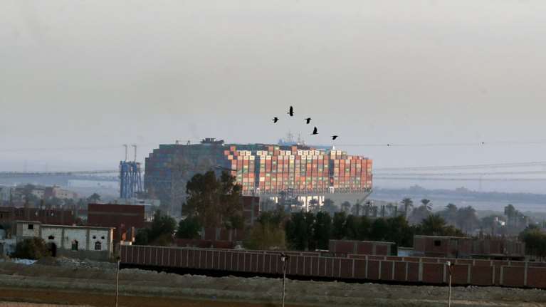 Αίγυπτος: Πέρασαν τη Διώρυγα του Σουέζ όλα τα "εγκλωβισμένα" πλοία