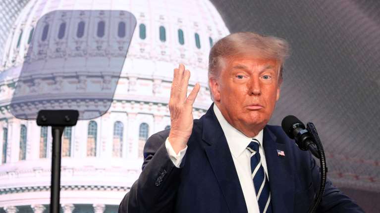 Καταπέλτης για τον Τραμπ η αδελφή του: Είναι άσπλαχνος και ψεύτης (ηχητικό)