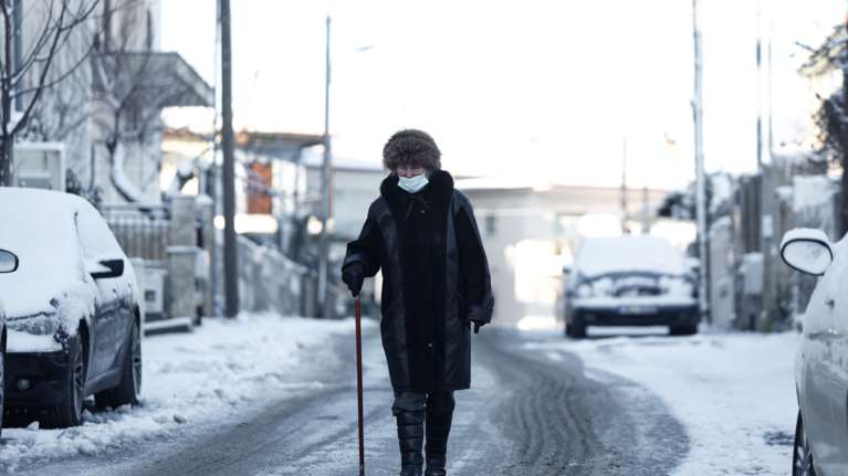 Θεσσαλονίκη: Σε &quot;πράσινο&quot; επίπεδο τα λύματα - Το άνοιγμα της αγοράς να μη συνοδευτεί από χαλάρωση, λέει ο πρύτανης του ΑΠΘ