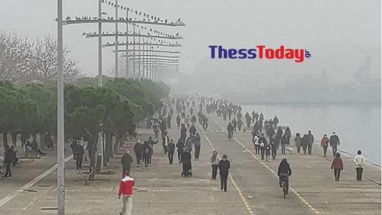 Lockdown - Θεσσαλονίκη: Κοσμοπλημμύρα στη Νέα Παραλία [Εικόνες - Βίντεο]