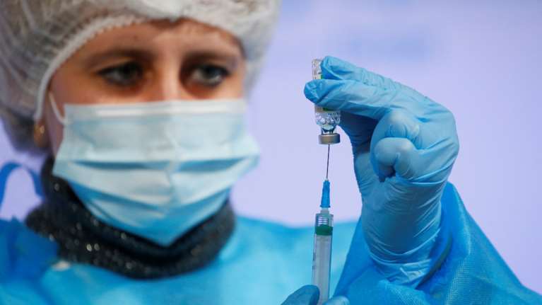 Παραδοχή του ιταλικού ΕΟΦ: Η απόφαση να ανασταλούν τα εμβόλια της Astrazeneca είναι πολιτική