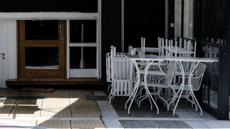 Παπαθανάσης: Αλλαγές &quot;σωσίβιο&quot; στην εστίαση - Οι εντολές Μητσοτάκη