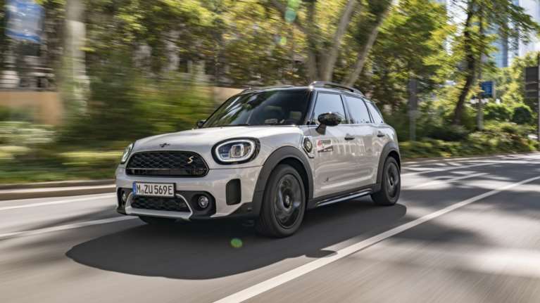 Mini Cooper SE Countryman ALL4: Οδηγούμε το ανανεωμένο plug-in υβριδικό