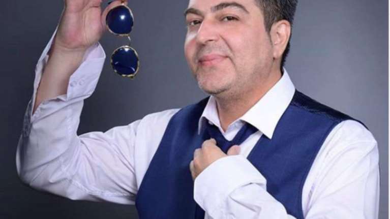 Σώτης Βολάνης: "Κατέβηκε το Άγιο Πνεύμα και μου είπε "σήκω και τραγούδα""