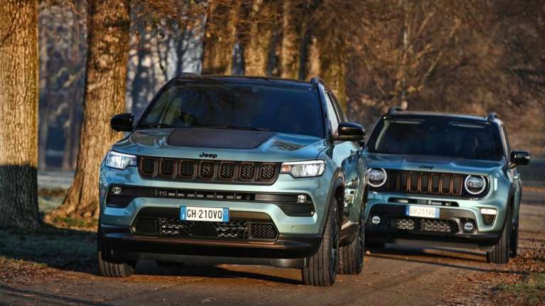 Νέα Jeep Renegade και Compass e-Hybrid