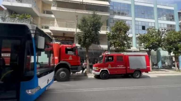 Πάτρα: Νταής πατέρας κλείδωσε την πρώην γυναίκα του και το παιδί τους μέσα στο σπίτι – "Βοήθεια" φώναζε το ανήλικο