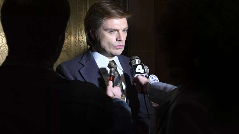 Ο σκηνοθέτης που ο Ντόναλντ Τραμπ προσπάθησε να σταματήσει με κάθε τρόπο μιλά για τη βιογραφική ταινία του