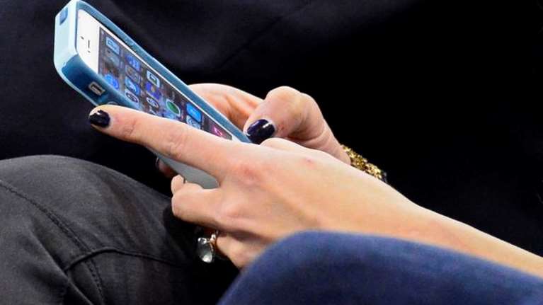 Προσοχή απίστευτη απάτη μέσω Facebook με το &quot;λεφτά στο λεπτό&quot;