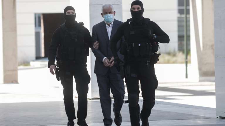 Δίκη Φιλιππίδη: &quot;Αρπάχτηκαν&quot; η πρόεδρος  και οι δικηγόροι του ηθοποιού -  &quot;Να φύγω να έρθετε εσείς εδώ;&quot;