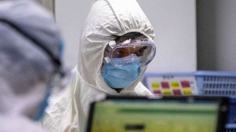 "Μαραθώνιος δωρητών" για εμβόλιο κορονοϊού: 5 δισ. ευρώ από τις πρώτες προσφορές