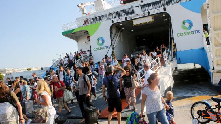 &quot;Καμπανάκι&quot; Σαρηγιάννη: Θα φτάσουμε 2.600 κρούσματα έως το τέλος Ιουλίου