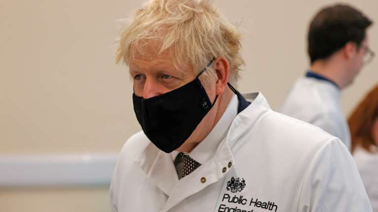 Κορονοϊός - Μπόρις Τζόνσον: &quot;Φανταστική&quot; η έγκριση του εμβολίου κατά του ιού